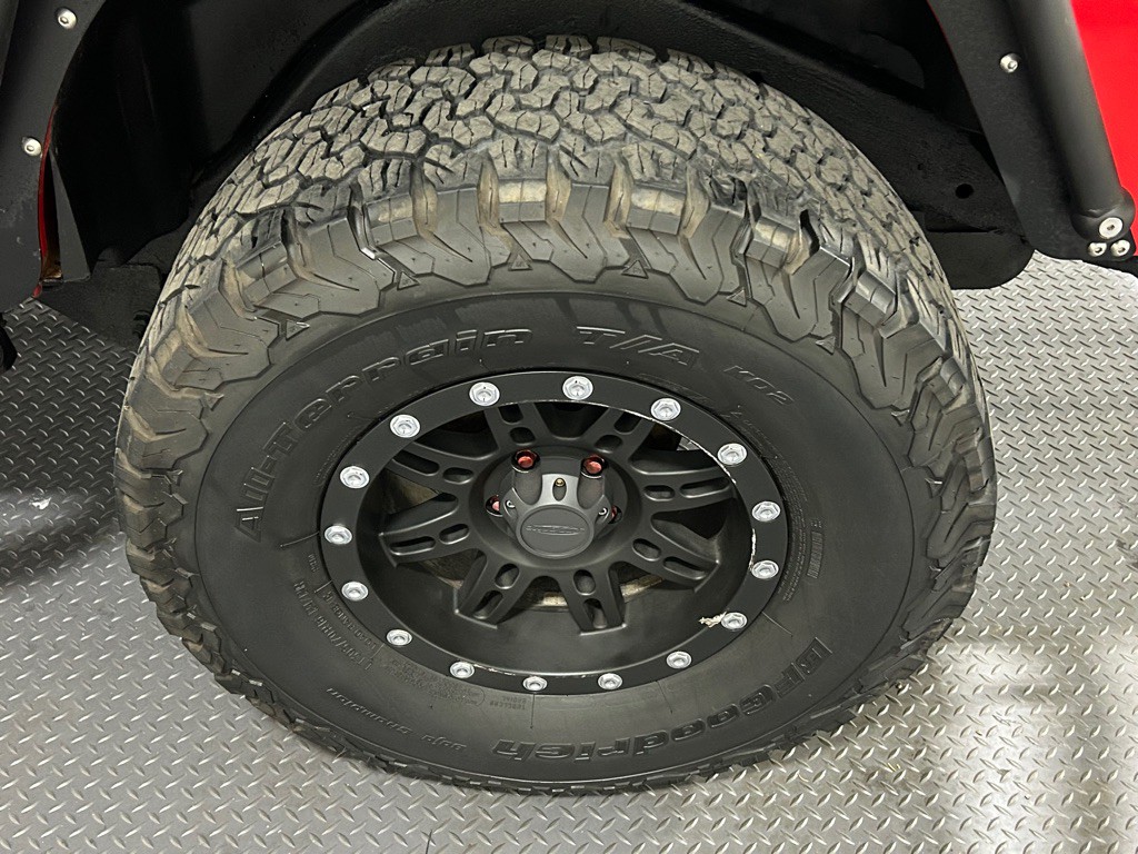 2004 Jeep Wrangler Image 17