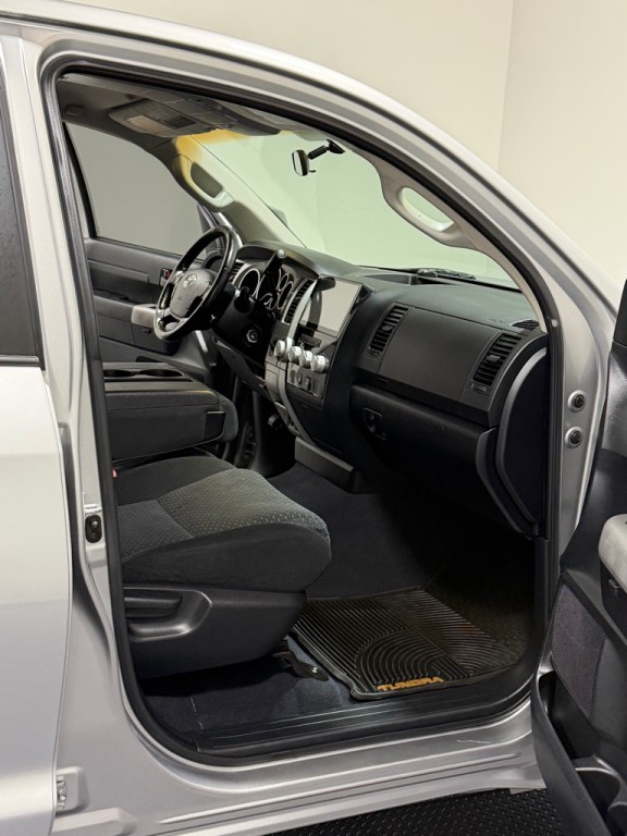 2007 Toyota Tundra Image 11