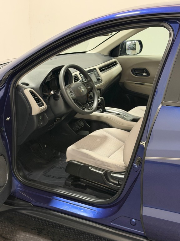 2017 Honda HR-V Image 8