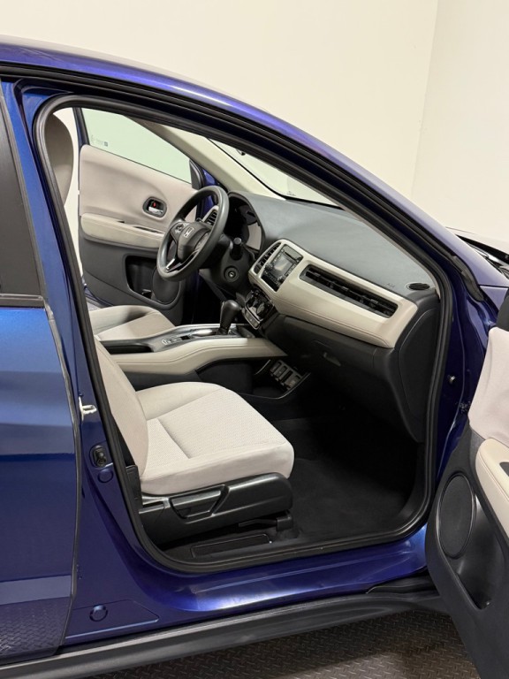 2017 Honda HR-V Image 11