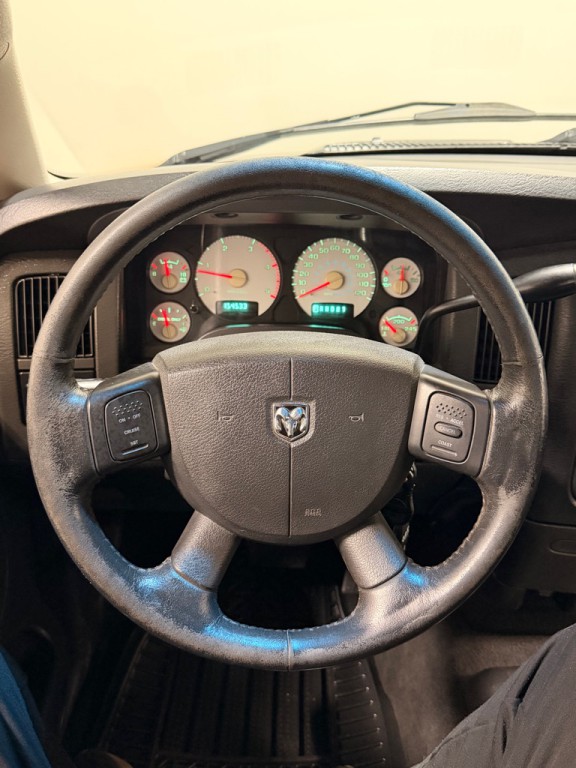 2004 Dodge Ram 2500 Image 15