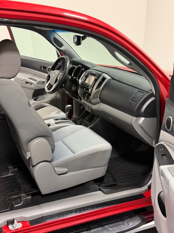2013 Toyota Tacoma Image 11