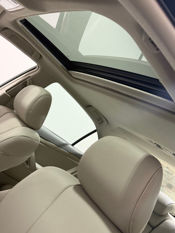 2009 Toyota Camry Image 16