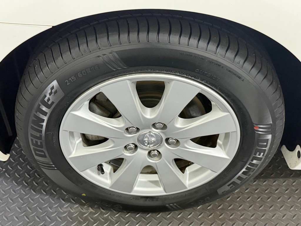 2009 Toyota Camry Image 21