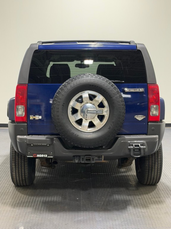 2009 HUMMER H3 Image 6