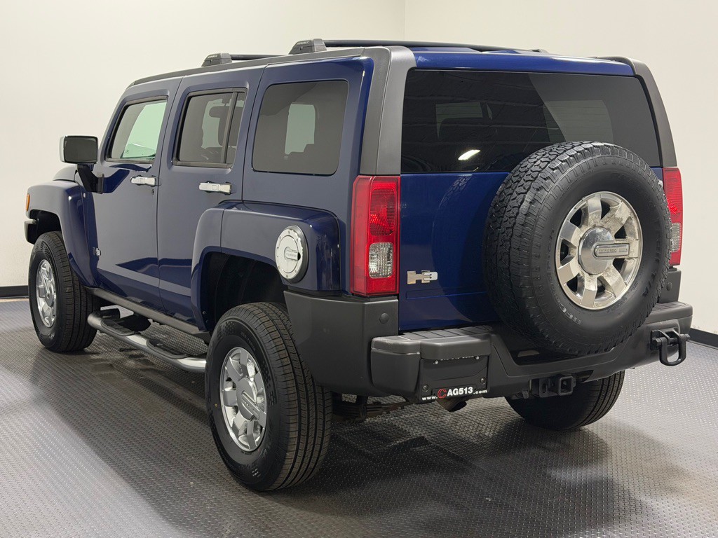 2009 HUMMER H3 Image 7