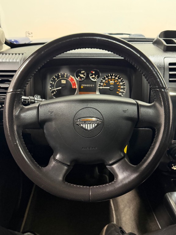 2009 HUMMER H3 Image 15