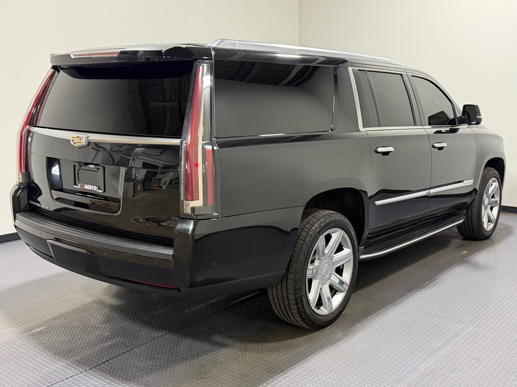 2019 Cadillac Escalade Image 5