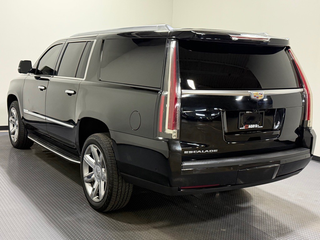 2019 Cadillac Escalade Image 7