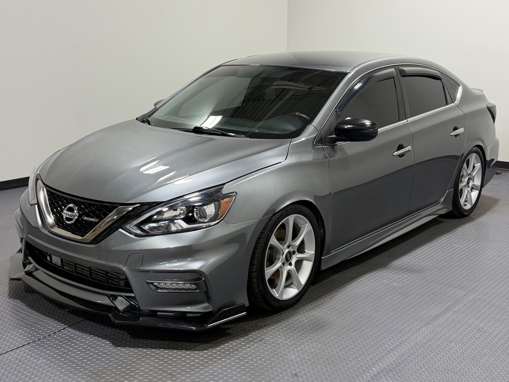 2019 Nissan Sentra Image 1