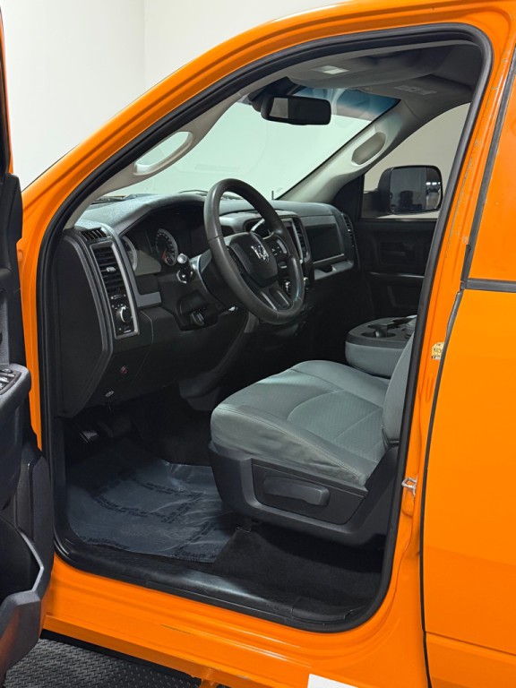 2014 RAM 3500 Image 8