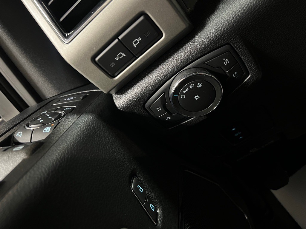 2021 Ford F-250 Image 9