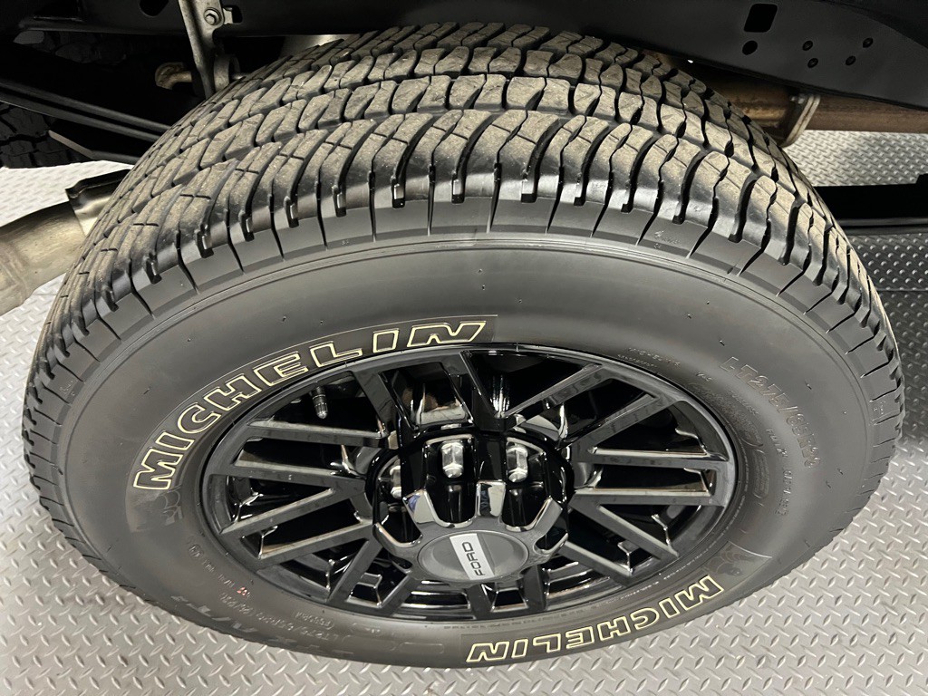 2021 Ford F-250 Image 18