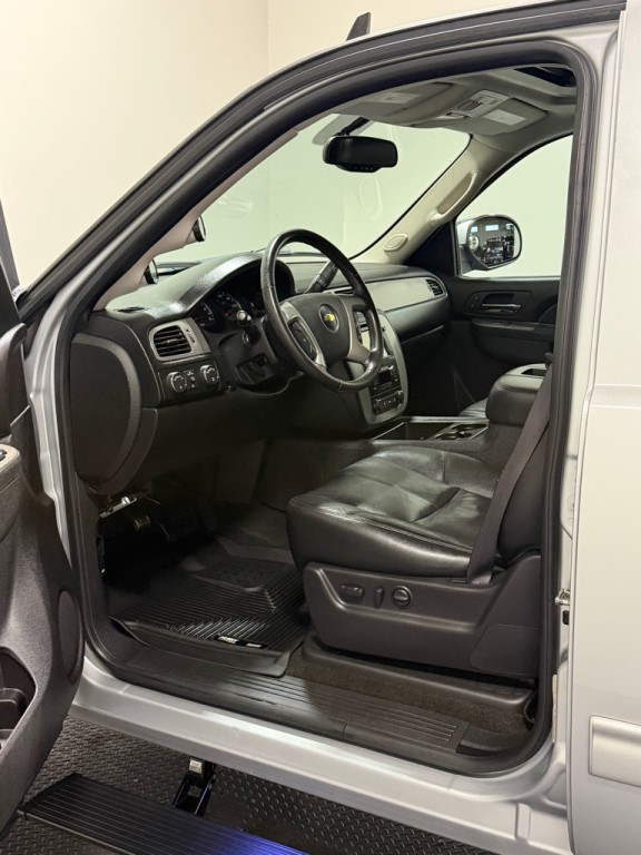 2012 Chevrolet Tahoe Image 8