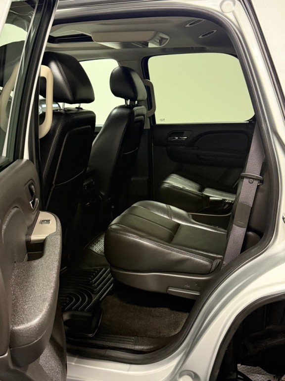 2012 Chevrolet Tahoe Image 9