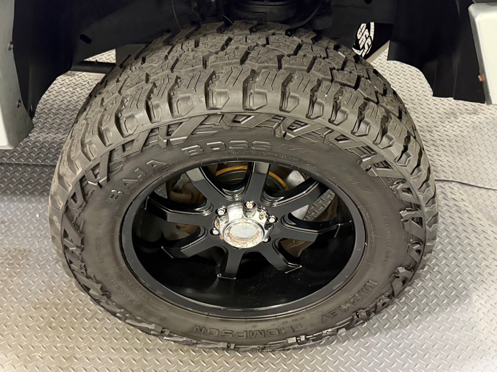 2012 Chevrolet Tahoe Image 19