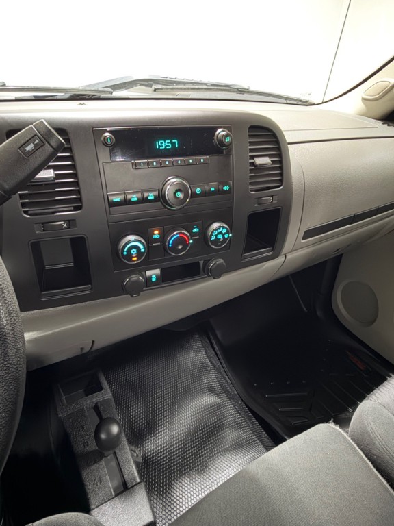 2012 Chevrolet Silverado 1500 Image 11