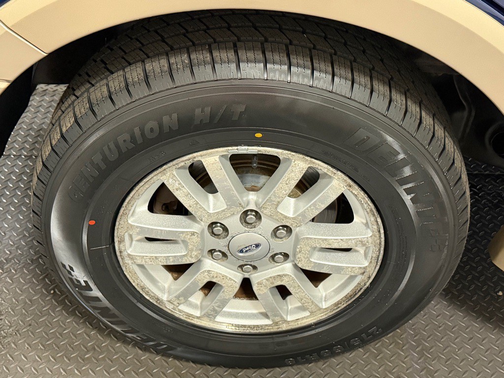2012 Ford Expedition Image 18