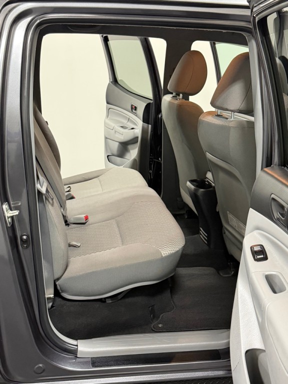 2014 Toyota Tacoma Image 10