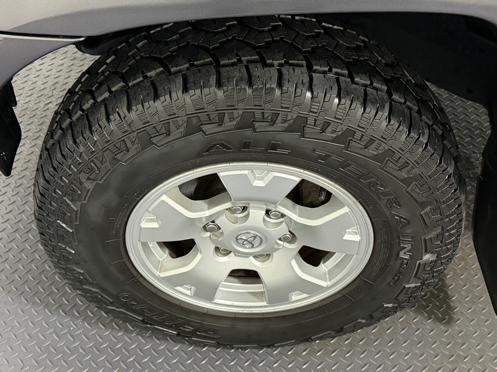2014 Toyota Tacoma Image 20
