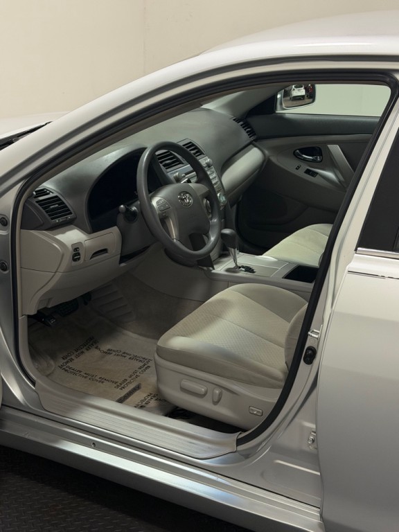 2007 Toyota Camry Image 8