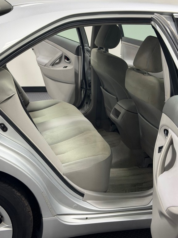 2007 Toyota Camry Image 10