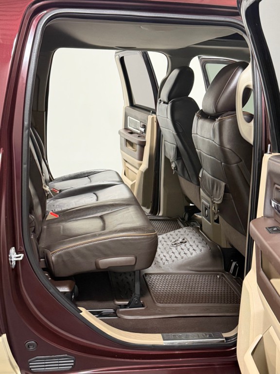 2012 Dodge Ram 3500 Image 8