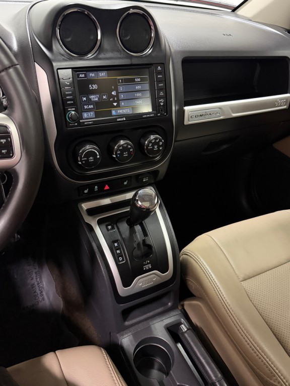 2015 Jeep Compass Image 13