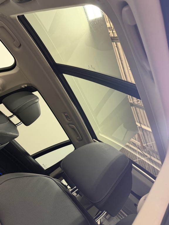 2020 BMW X7 Image 17