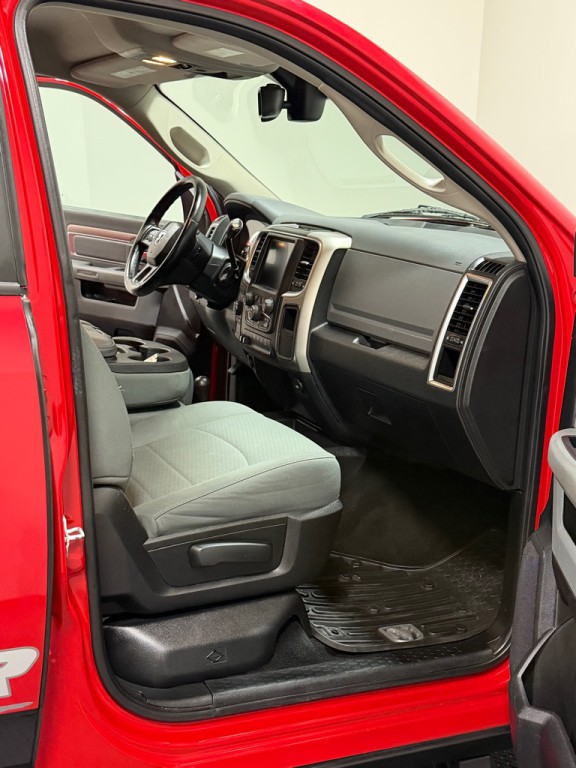 2016 RAM 2500 Image 11