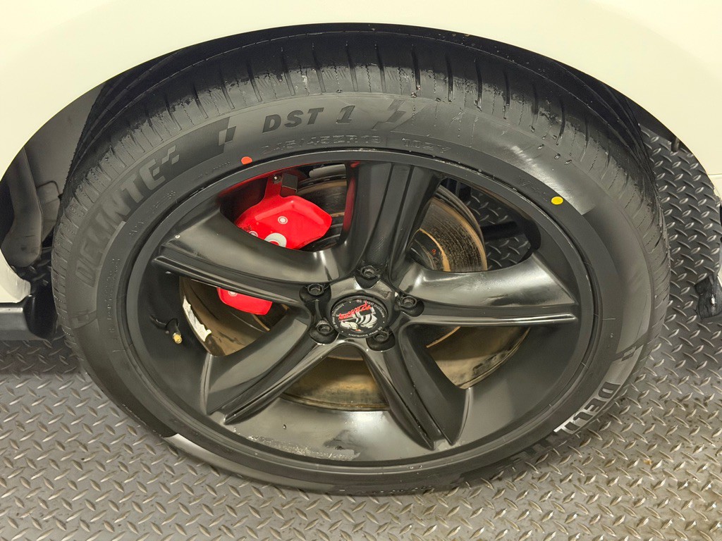2011 Ford Mustang Image 17