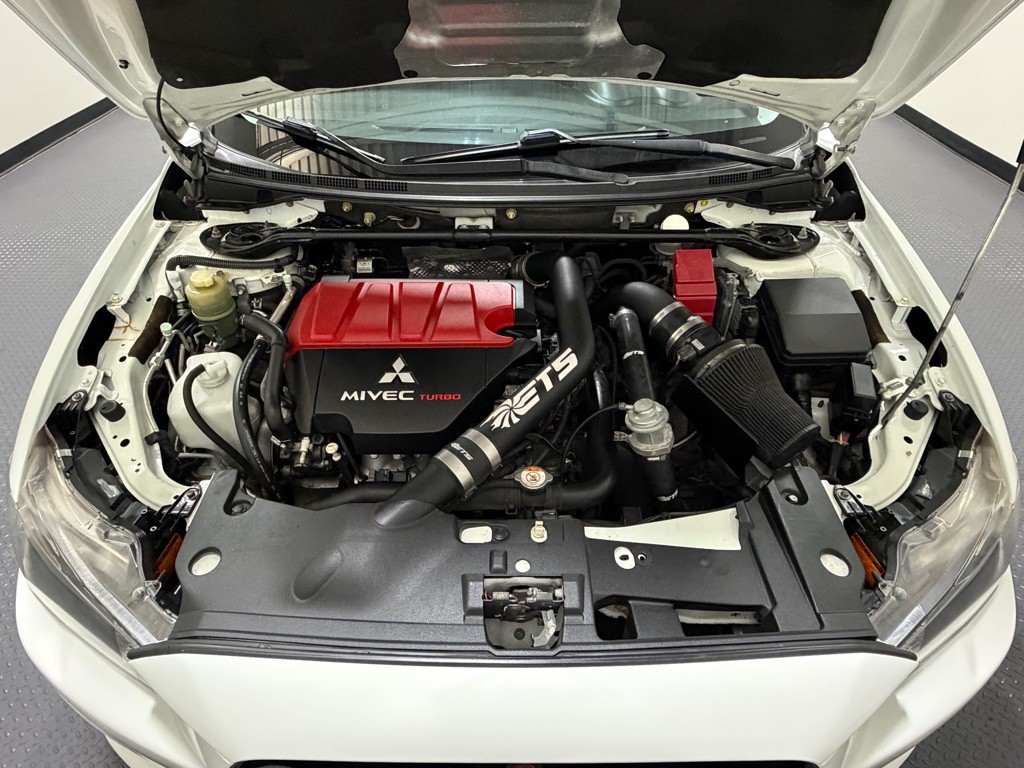 2015 Mitsubishi Lancer Image 16