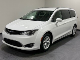 Image for 2018 Chrysler Pacifica Touring L ID: 7397584