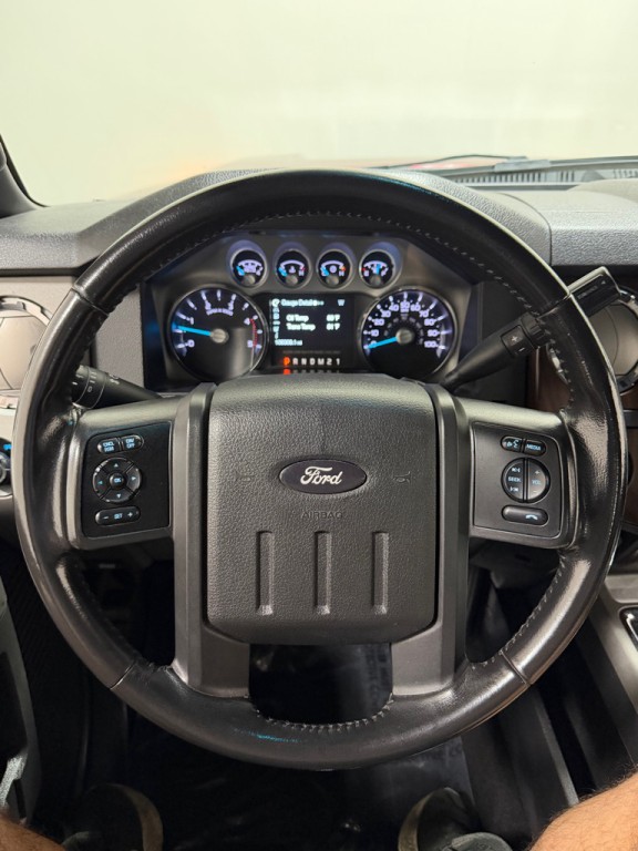 2015 Ford F-350 Image 15