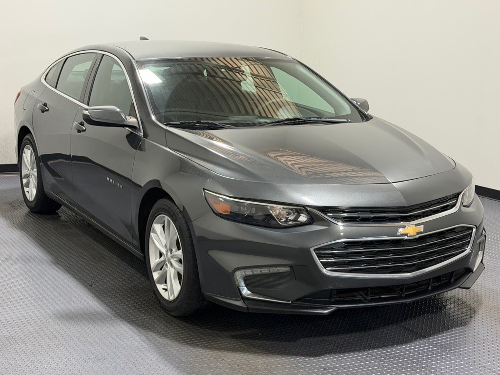 2017 Chevrolet Malibu Image 23