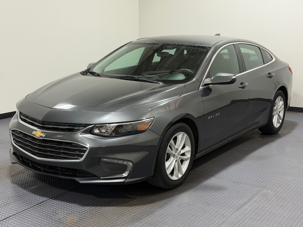 2017 Chevrolet Malibu Image 1