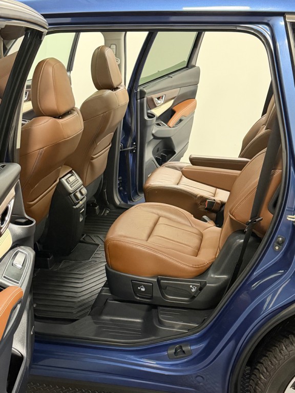 2020 Subaru Ascent Image 9