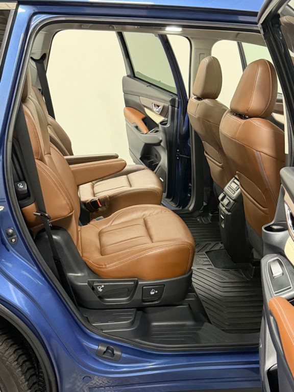 2020 Subaru Ascent Image 11