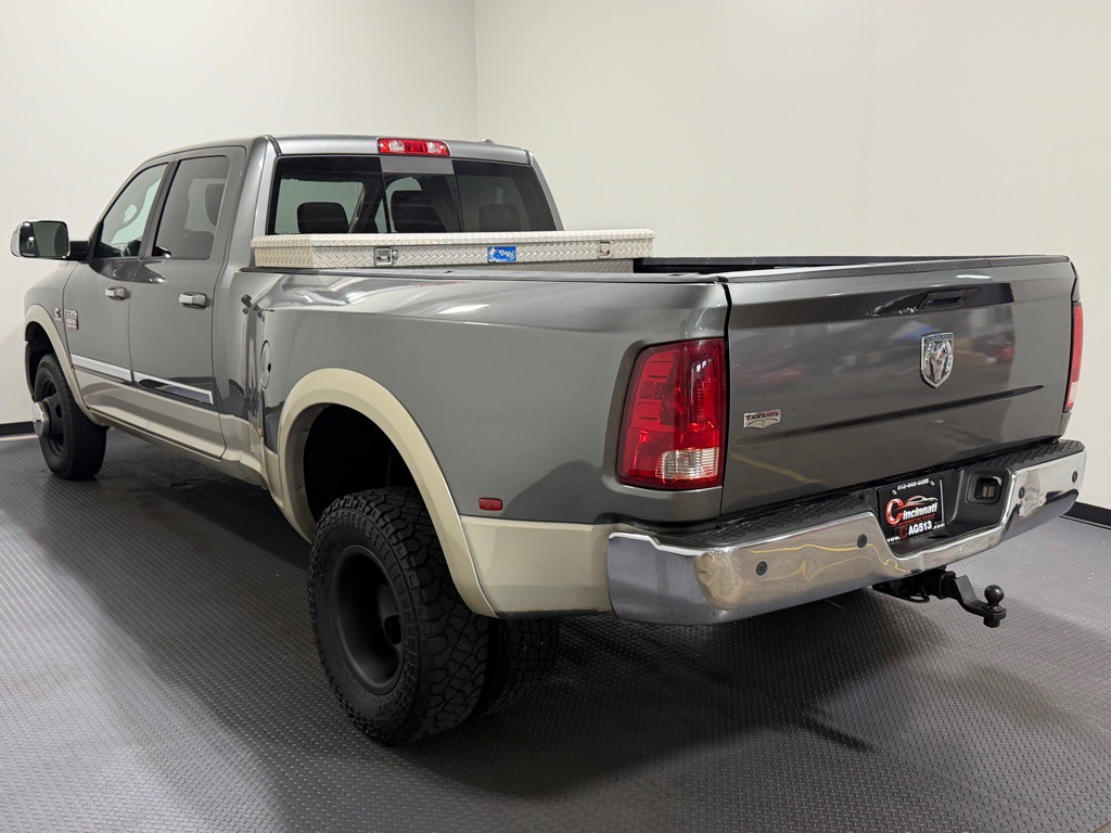 2010 Dodge Ram 3500 Image 7