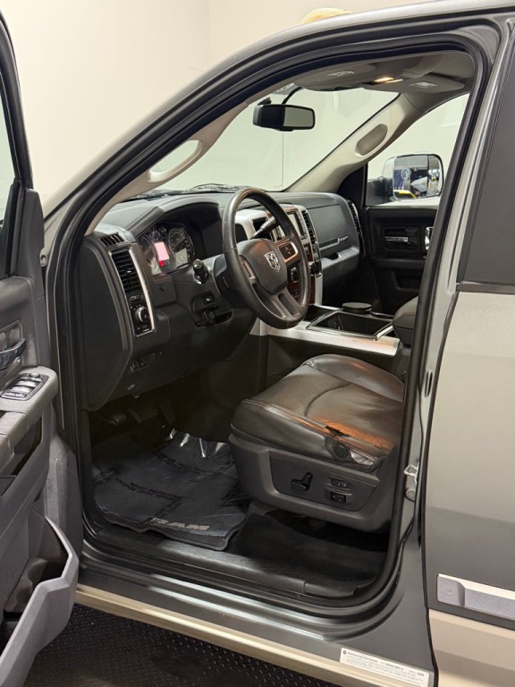 2010 Dodge Ram 3500 Image 8