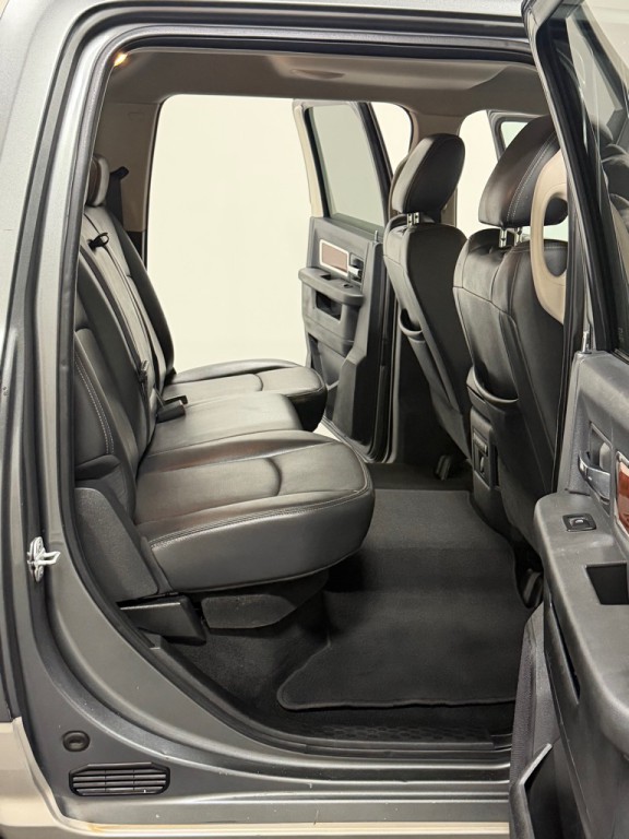 2010 Dodge Ram 3500 Image 10