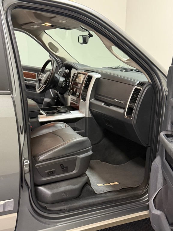 2010 Dodge Ram 3500 Image 11