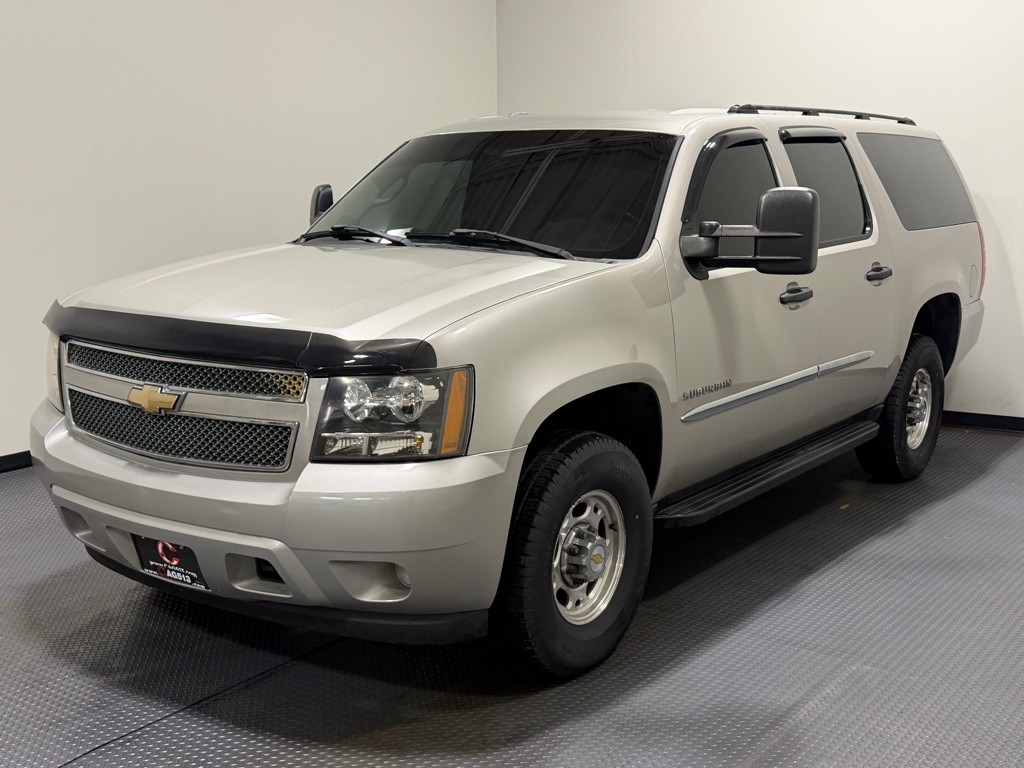 2007 Chevrolet Suburban Image 1