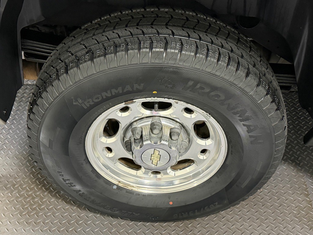 2007 Chevrolet Suburban Image 19
