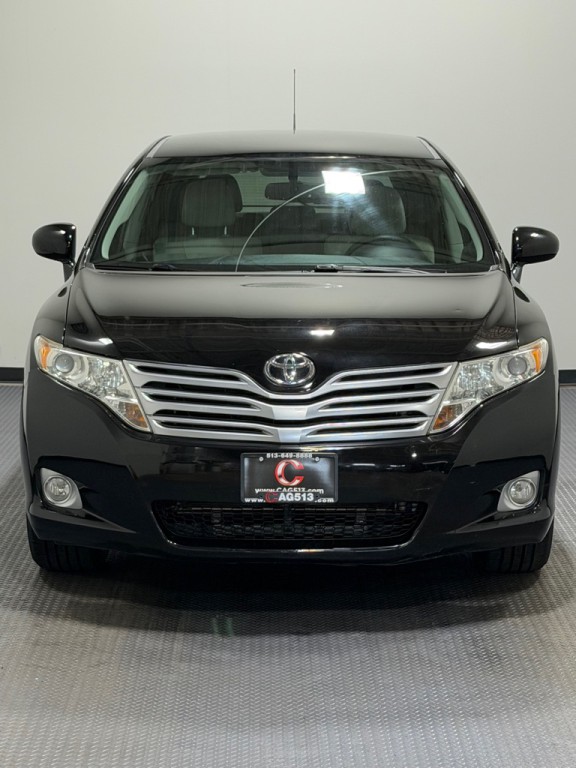 2012 Toyota Venza Image 2