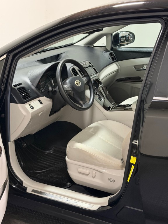 2012 Toyota Venza Image 7