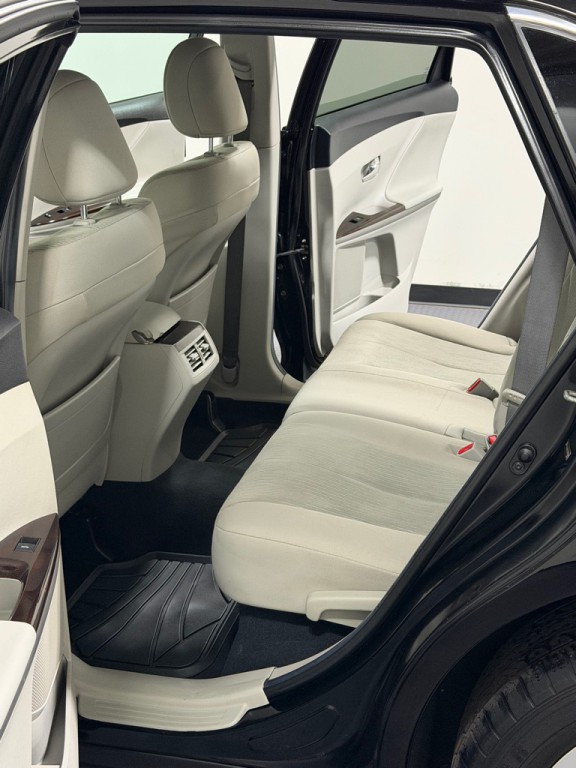 2012 Toyota Venza Image 8