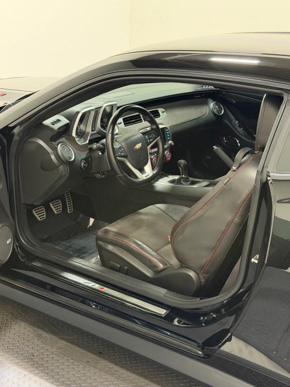 2013 Chevrolet Camaro Image 8