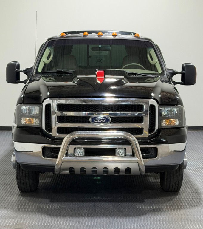 2004 Ford F-350 Image 3