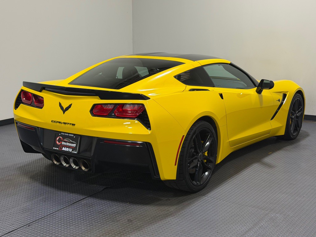 2015 Chevrolet Corvette Image 5